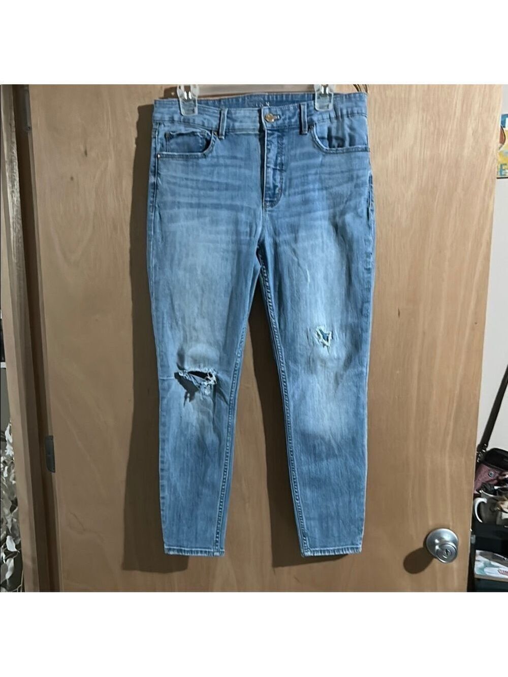 White House Black Market Skinny Jeans
